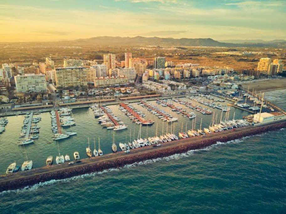 Coqueto Apartamento Junto A La Playa. Puebla de Farnals Dış mekan fotoğraf